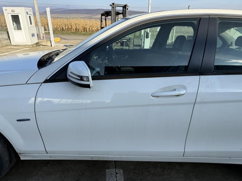 Portiera usa fata stanga culoare 650 - alb calcit Mercedes C-Class (2007-2010) [W204]